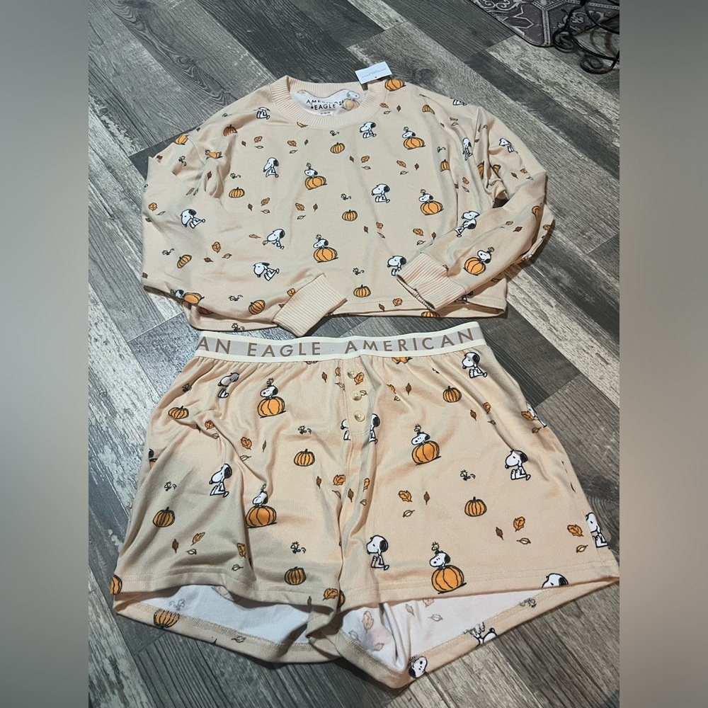 American eagle snoopy pajamas